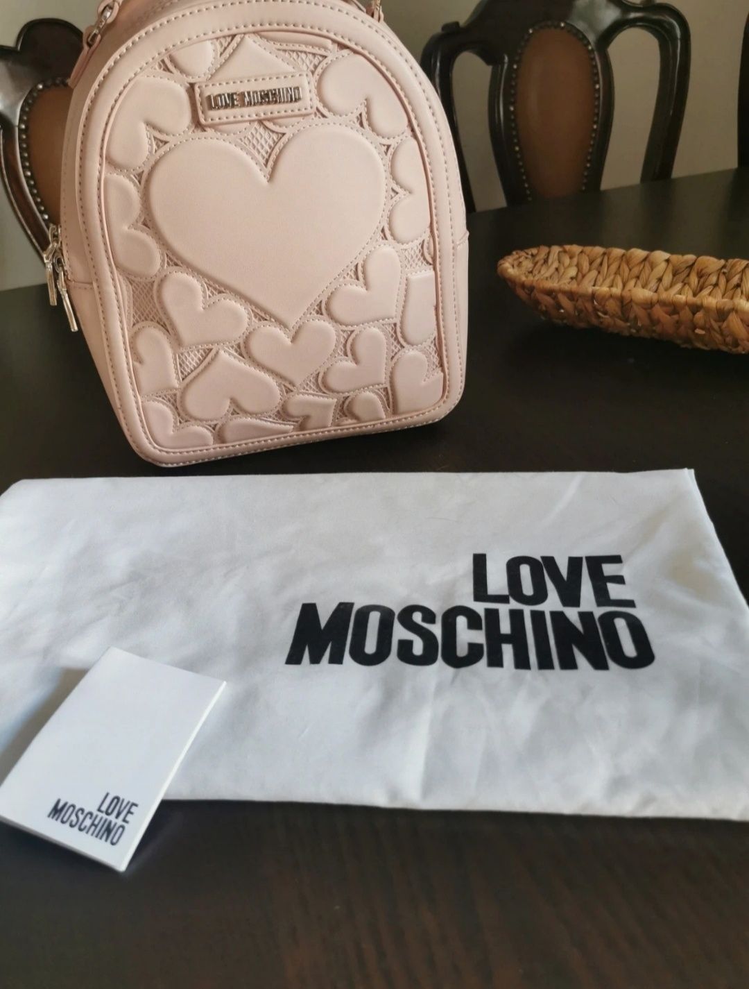 Mochila Moschino cor de rosa