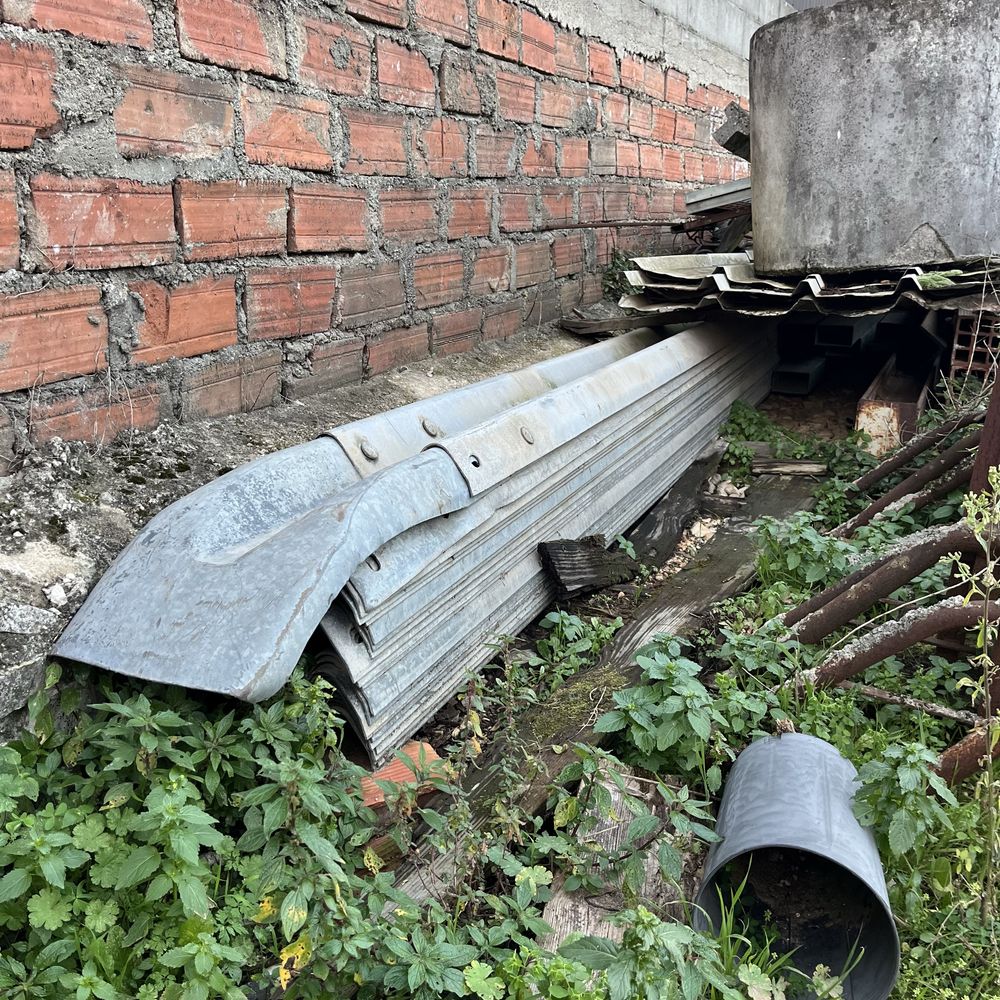 Cerca de ferro separado