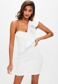 Плаття нарядне біле s нове
