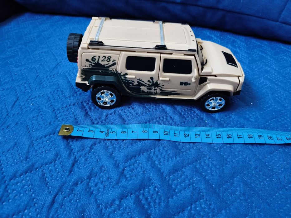 Samochód robót 2 w 1 Transformers autko terenowe Hammer