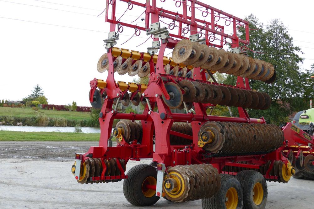 brona talerzowa vaderstad carrier cr 820