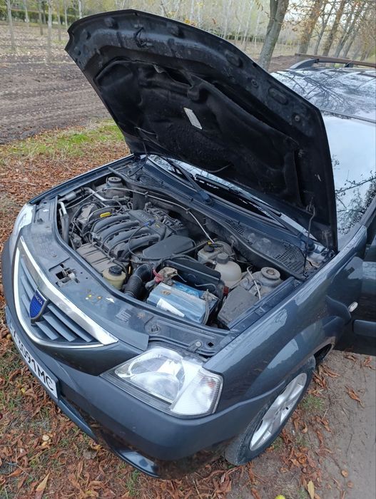 Автомобиль Dacia Logan