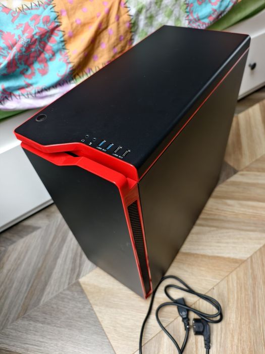 Komputer stacjonarny PC