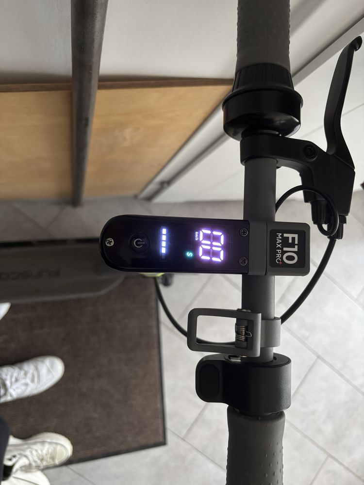 Hulajnoga elektryczna funscooter F10 MAX PRO +