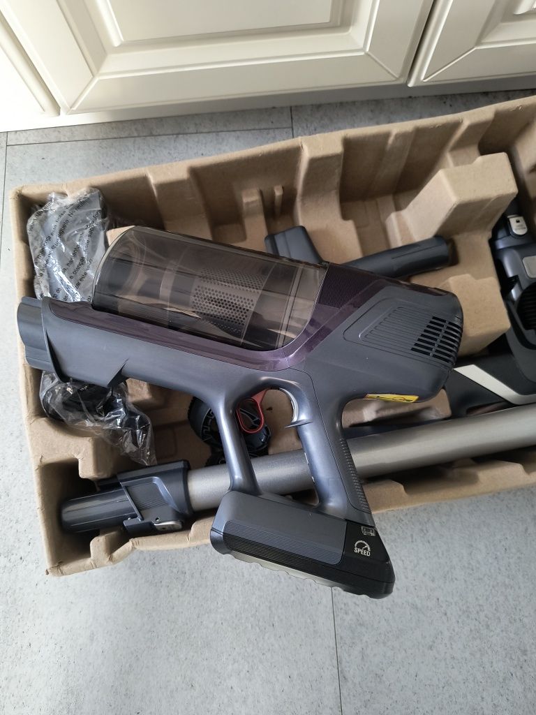 Odkurzacz pionowy Rowenta Xpert 6.60