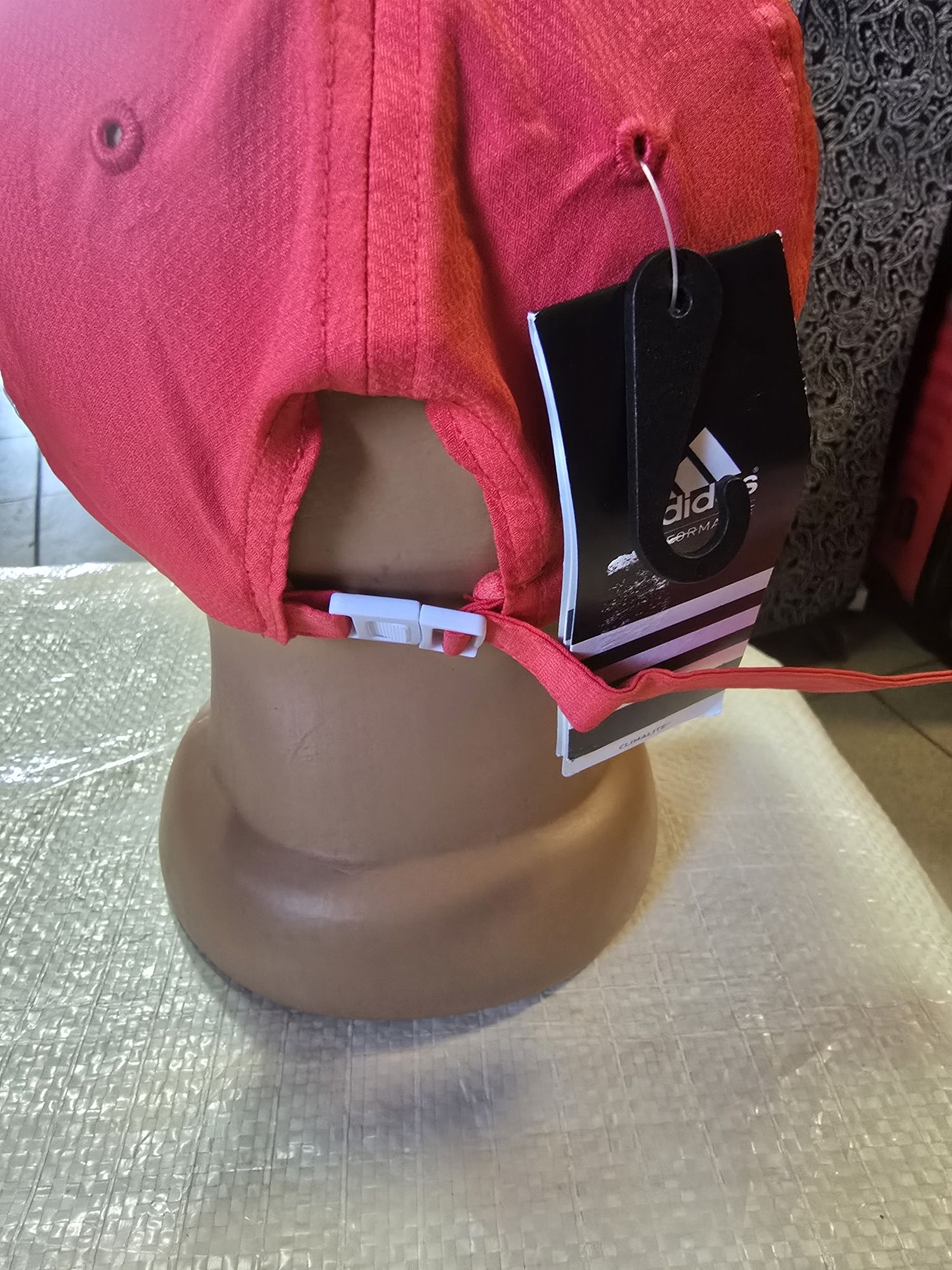 Кепка adidas SE CL Linear