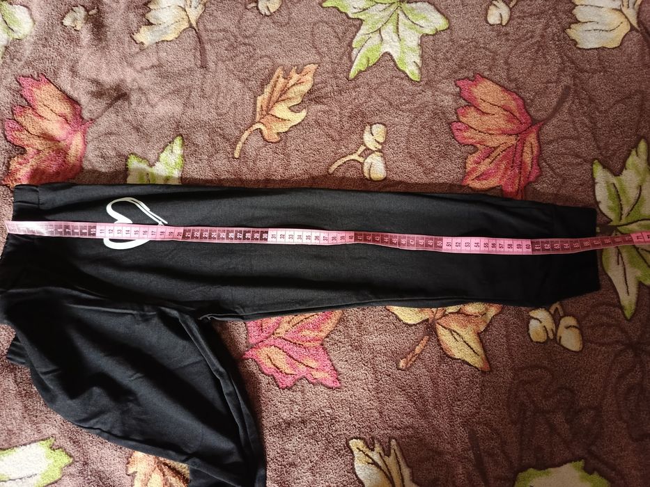 Продам костюм на дівчинку