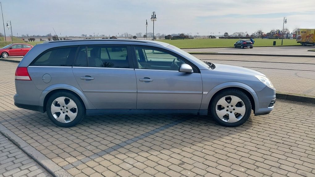 Opel Vectra C 1.9 CDTI Kombi