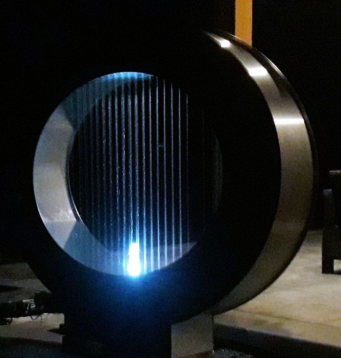 FONTANNA OGRODOWA ze stali nierdzedwnej, ELIPSA 200 cm. Fontanny ogrod