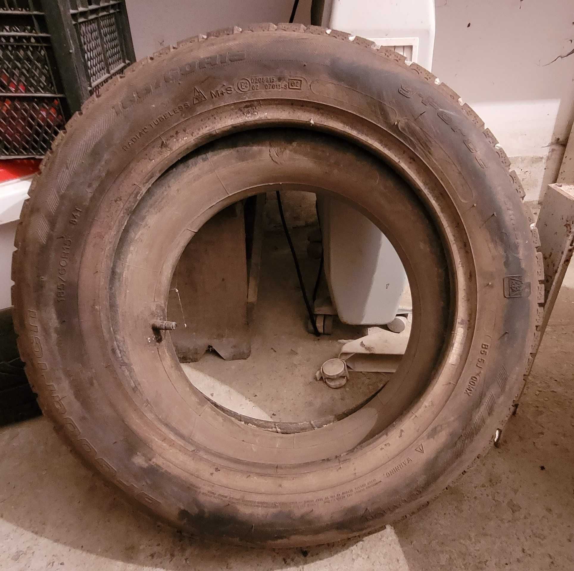 Колесо зимнее на запаску 185/60 R15