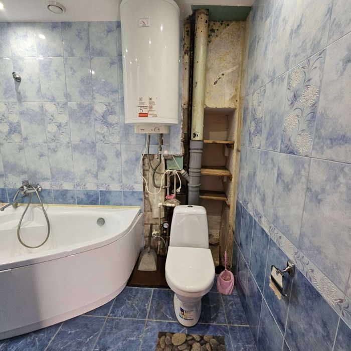 Здам  3-х кім квартиру  в центрі  Боярки!