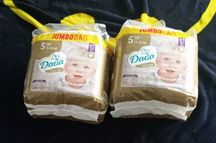 2 opakowania Pieluszek Dada extra care złote Jumbo 5 15-25kg 2x68=136