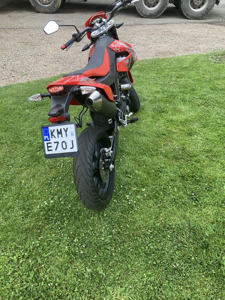Derbi Senda DRD  125 cm3 supermoto  kat. A1 , B nie aprilia yamaha