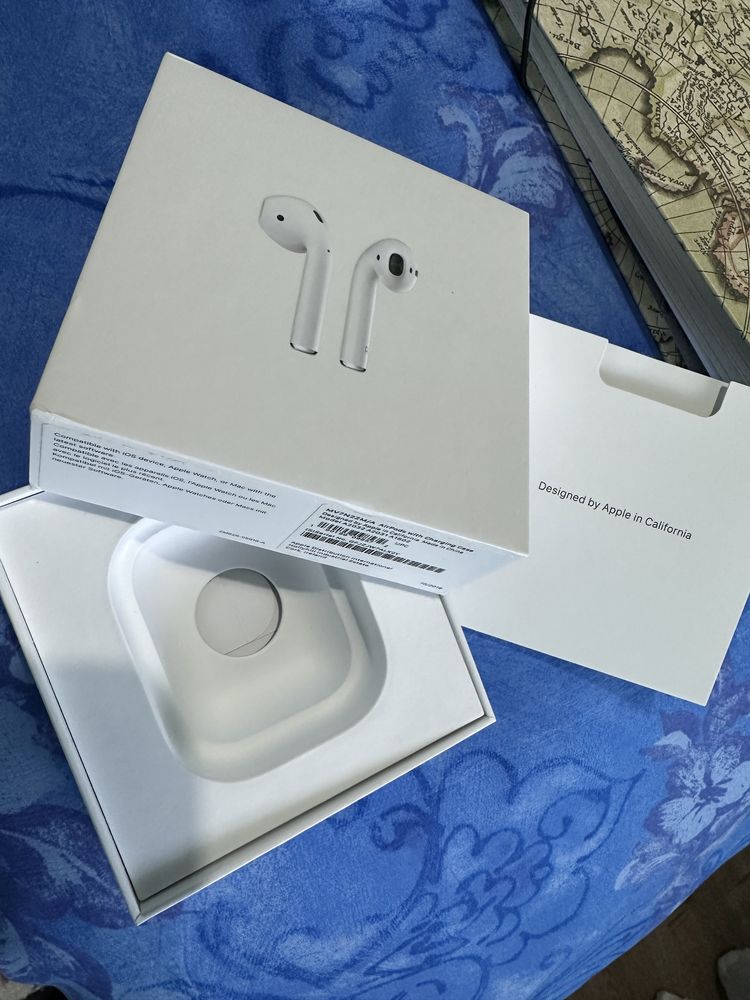 Apple Airpods (como novos)