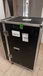 Skrzynia Transportowa Aluminiowe Okucia Zamki 111x61x77 cm NAKÓŁKACH !