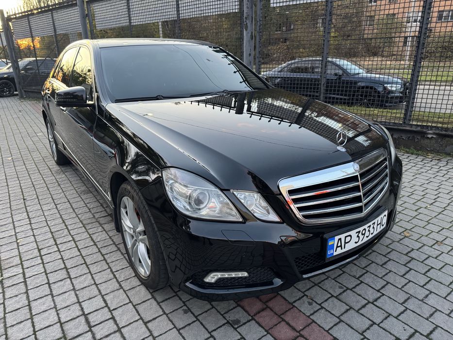 Mercedes Benz 212 3.0 Офіційний Газ Бензин