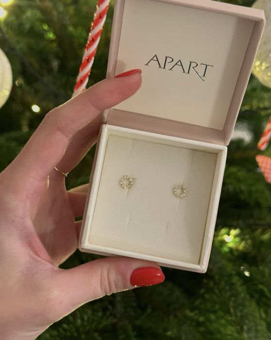 kolczyki apart raz założone