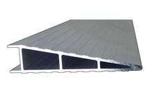 Trójkątny skos najazdu profil aluminiowy zakończenie