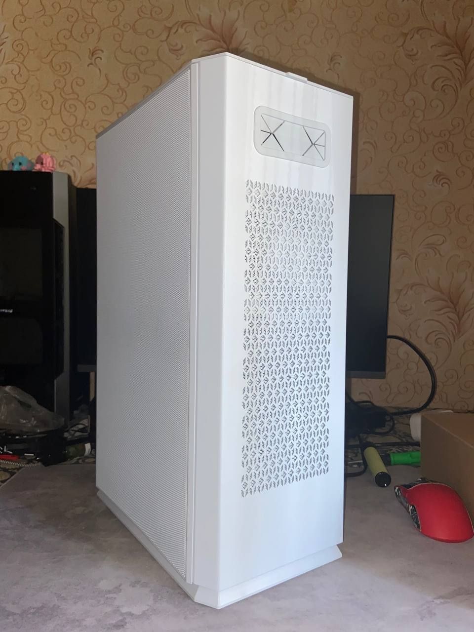 Корпус ПК 1stPlayer білий.