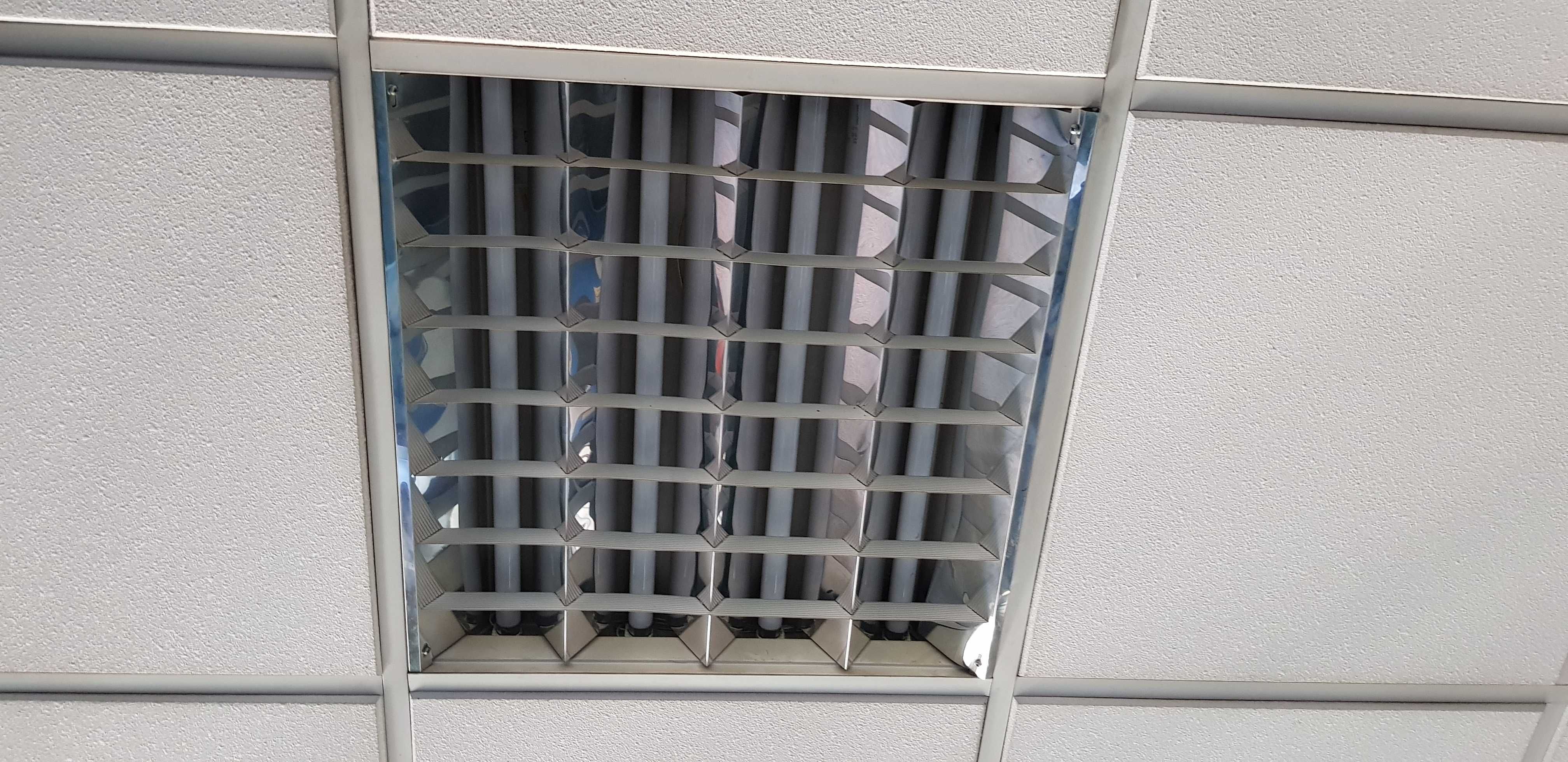 Oprawa Lampa sufitowa 60x60 na 4 świetlówki