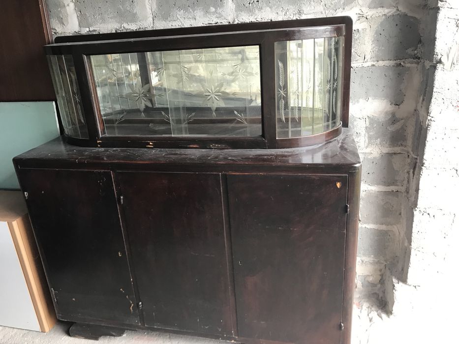 Kredens mebloscianka prl