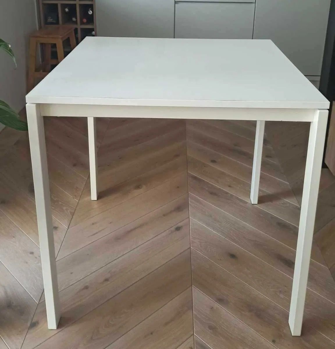 Stół Melltorp Ikea 75x75 3 sztuki
Wymiary 75x75