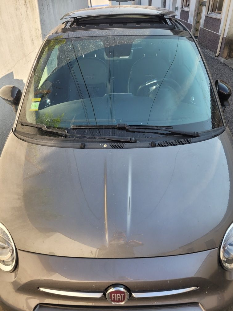 Fiat 500 Connect 1.0 Hybrid cinza pompei