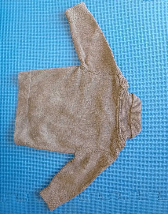 Sweter Tape à l'œil szary na guziki (6-9m) 74 cm - stan bardzo dobry!!