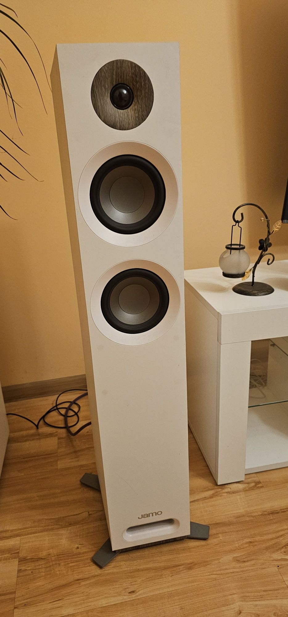 Kino Domowe Jamo 5:1 z sub 150w rms