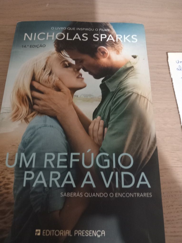 Livros vendo separado