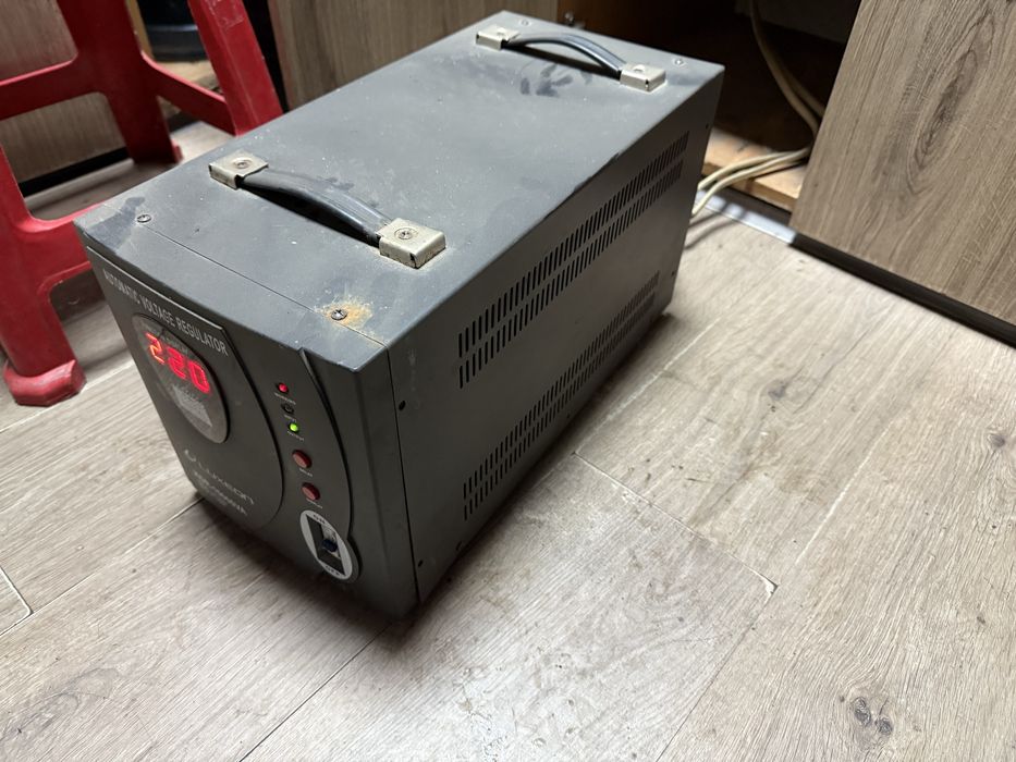 Стабілізатор напруги 10кв