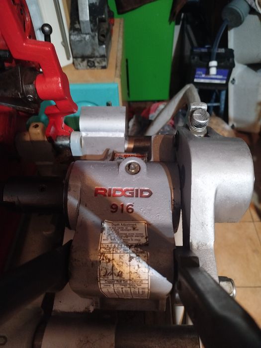 Gwintownica elektryczna Rowkarka  Ridgid 916 Stojak
