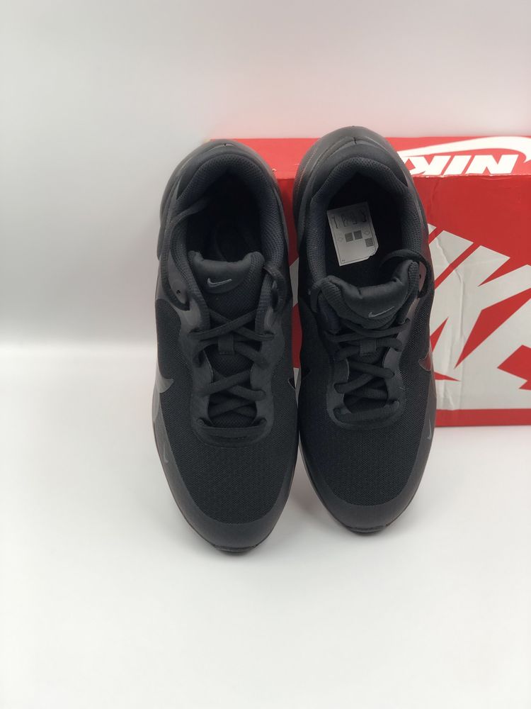 Оригінальні Nike Air Max 270 GS Black | Нові | Розмір 40