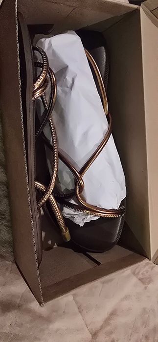 Sandálias Havaianas Una Manga tam.40