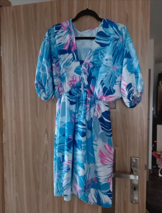 Elegancka sukienka niebieska liście ML