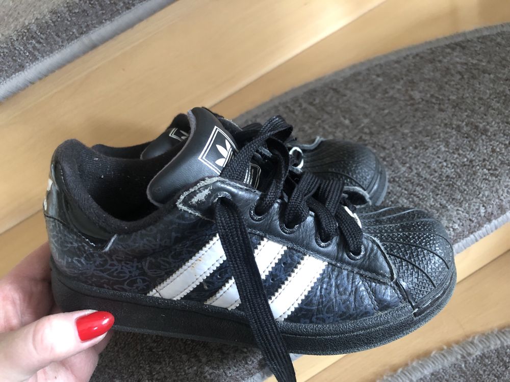 Buty Sneakersy Adidas dziewczęce rozm.33