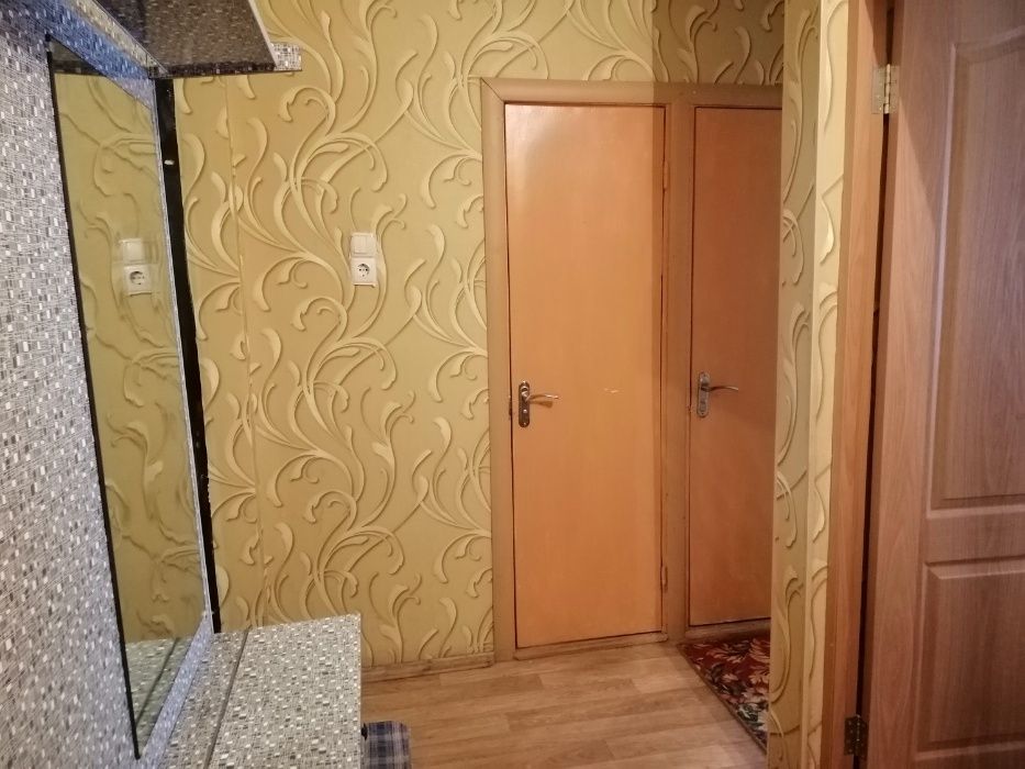 Продам 1 кімнатну квартиру на Виноградарі пр-кт Гонгадзе ВЛАСНИК