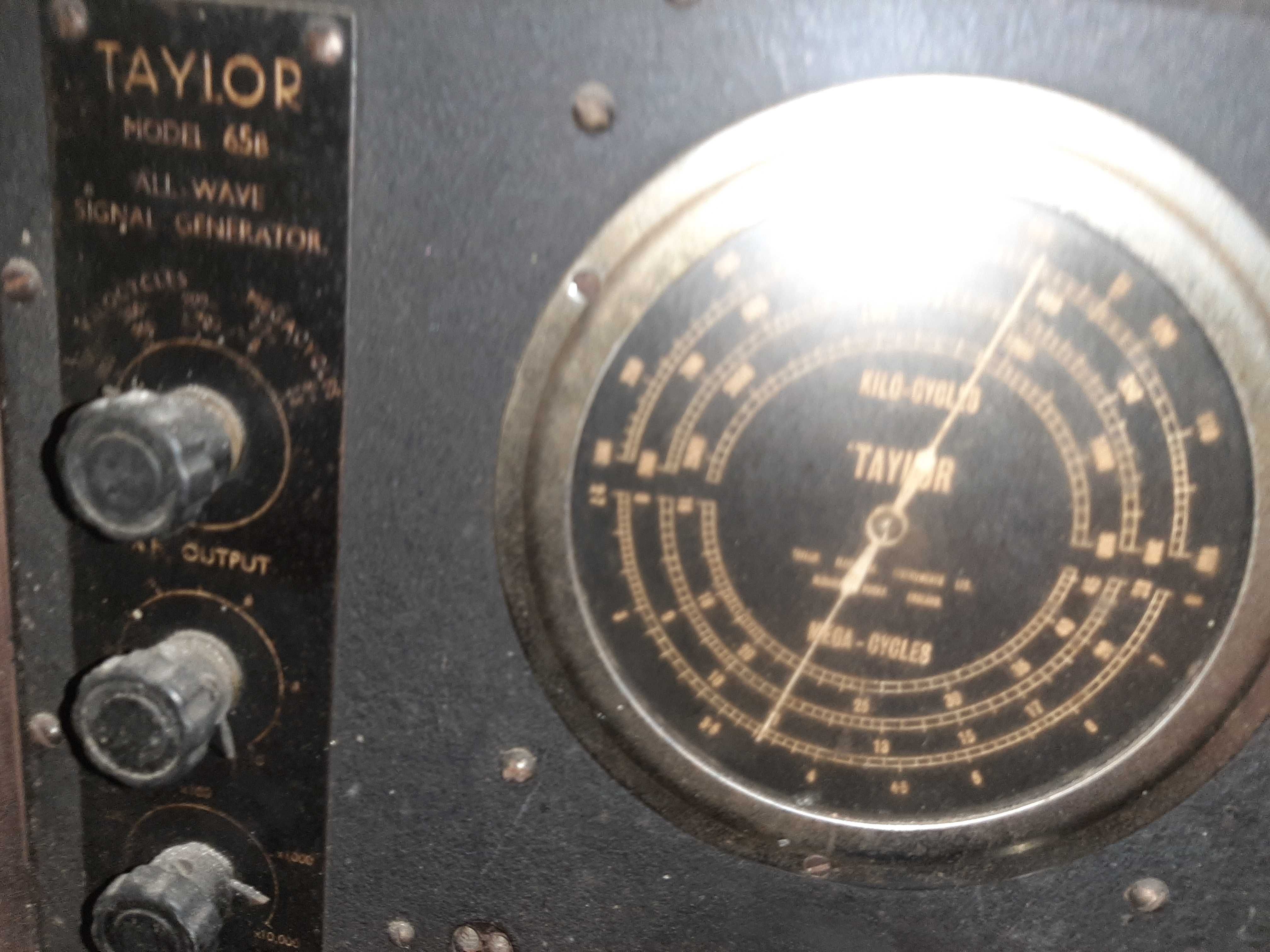 Gerador de sinais radio Taylor model 65 b antigo