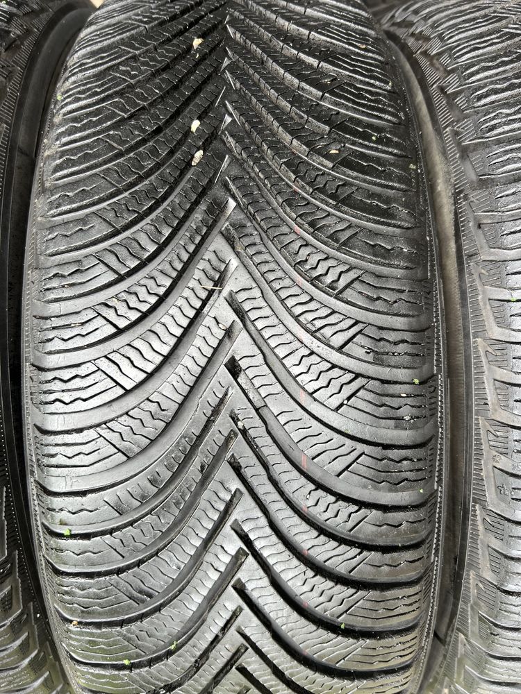 Резина зимова 215 60 r17 michelin