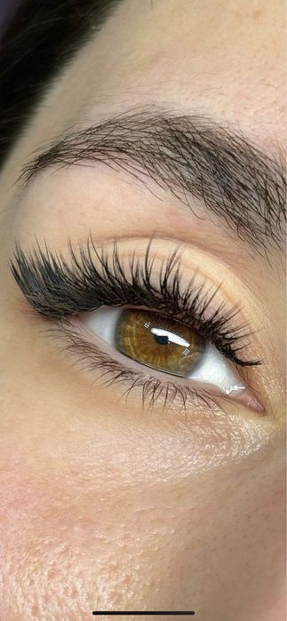 Наращивание ресниц 600 грн