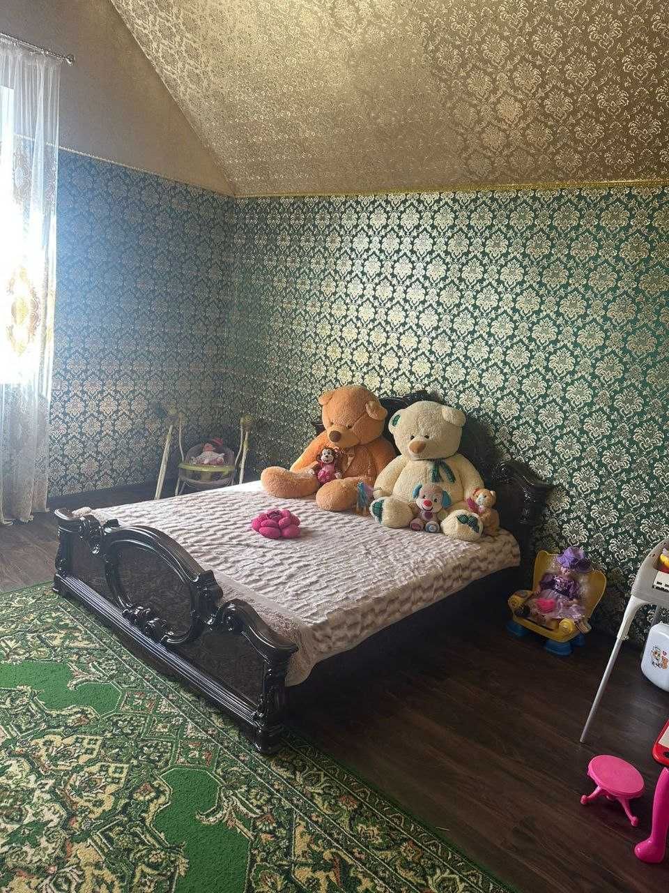 Продам дом Б. Даниловка Киевский р-н, м. Героев Труда