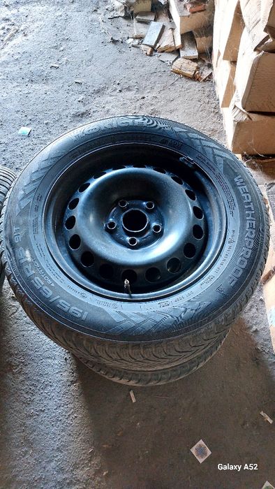 Комплект Nokian  зима- /195/65/R15.