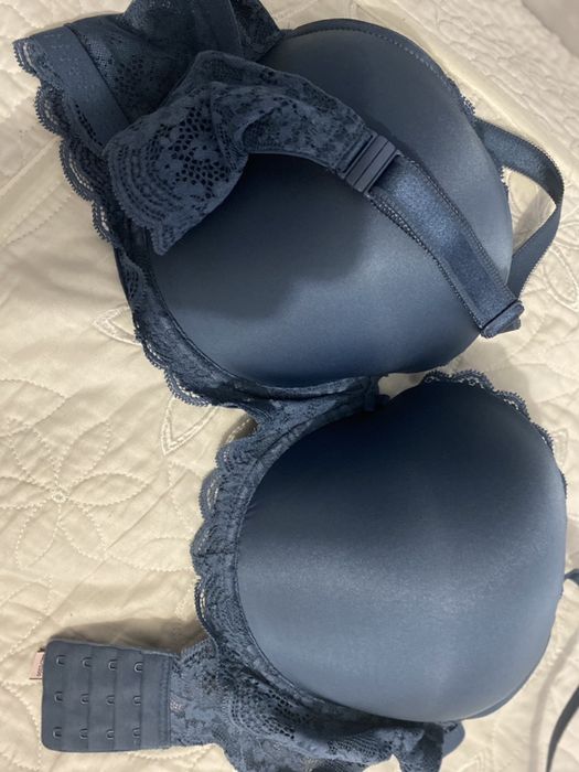 Розкішний новий бюст Victoria Secret чашка D об''єм 95-105 см