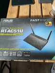 Router ASUS RT-AC51U