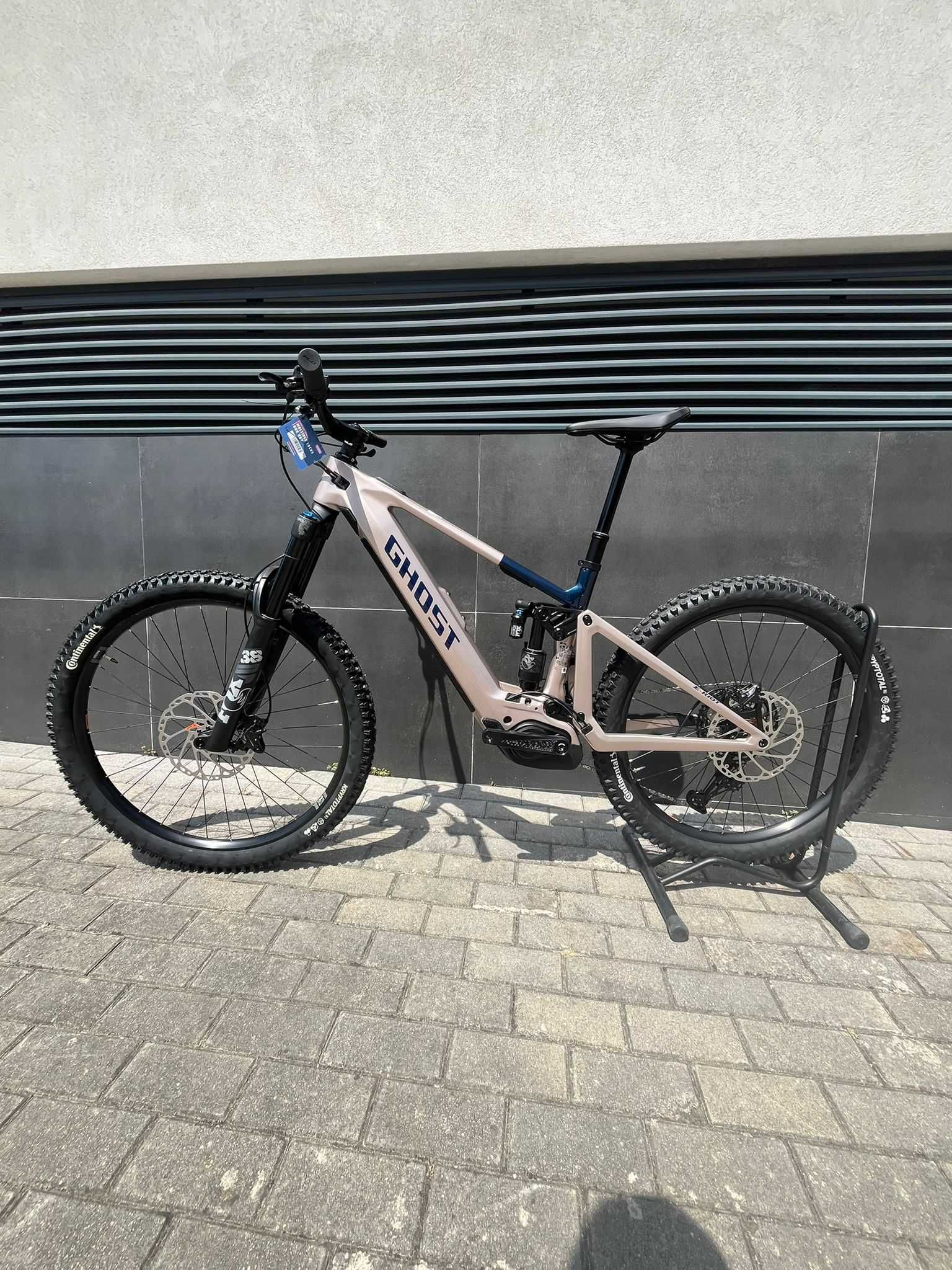 BICICLETA ELÉTRICA GHOST E-RIOT PRO