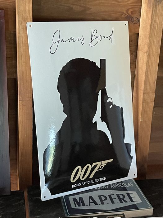 James Bond special adition