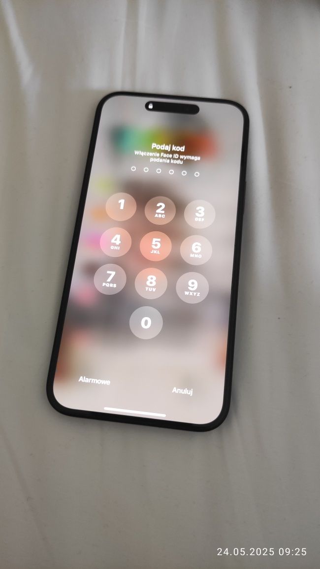 iPhone 15 plus jak nowy