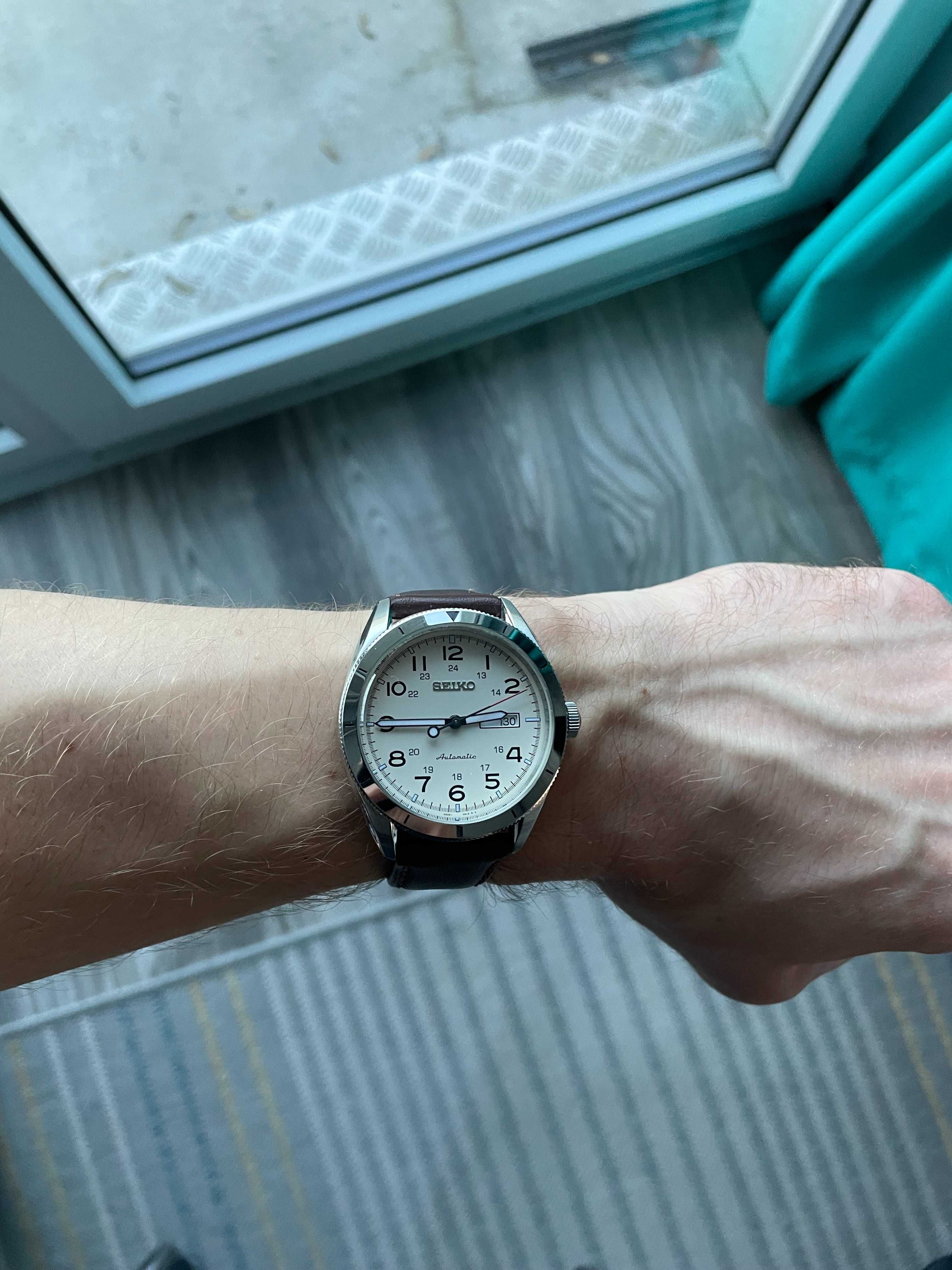 Zegarek automatyczny Seiko SRP713K1