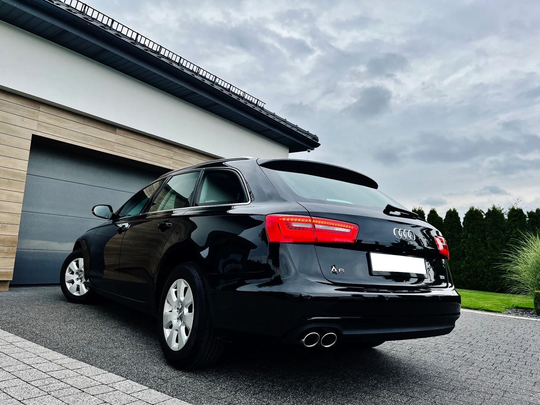 Audi A6 100%Oryginał NAVI SKÓRA KSENON LED HandFree Parktroniki 8xAluLatoZima