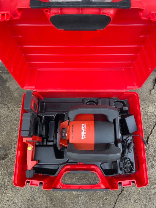 Hilti PR300-HV2S/ротаційний лазерний нівелір хілті
